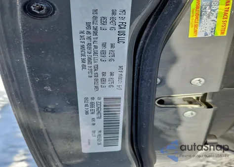 2017 Chrysler 300 S из США, поврежденный, VIN 2C3CCAGG2HH637769